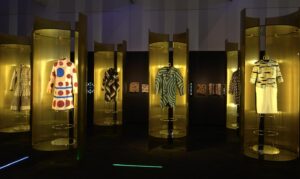 FENDI_Un-Art-Autre_Exhibition-Room_bevilacqua-architects_04